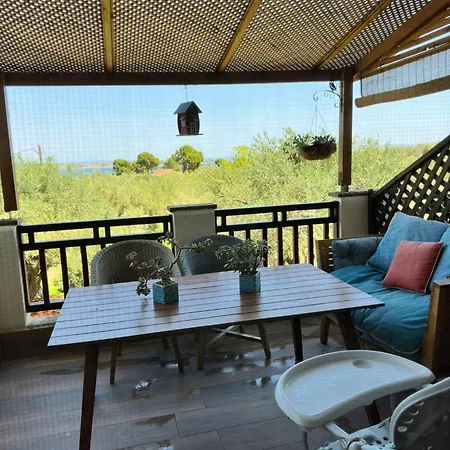 Thea Thalassa Villa