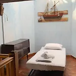 Thea Thalassa * فوروفورو